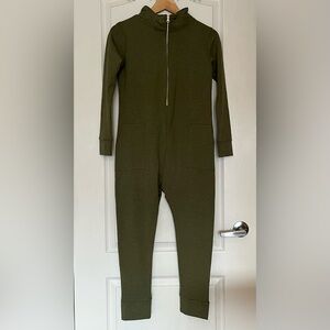 NWT Smash + Tess Kids Shay Romper Jillian Harris Collab Edition Mistletoe Green